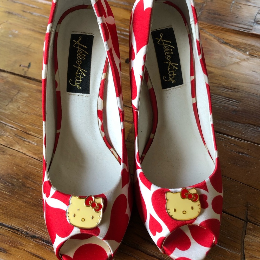 Hello Kitty Heels